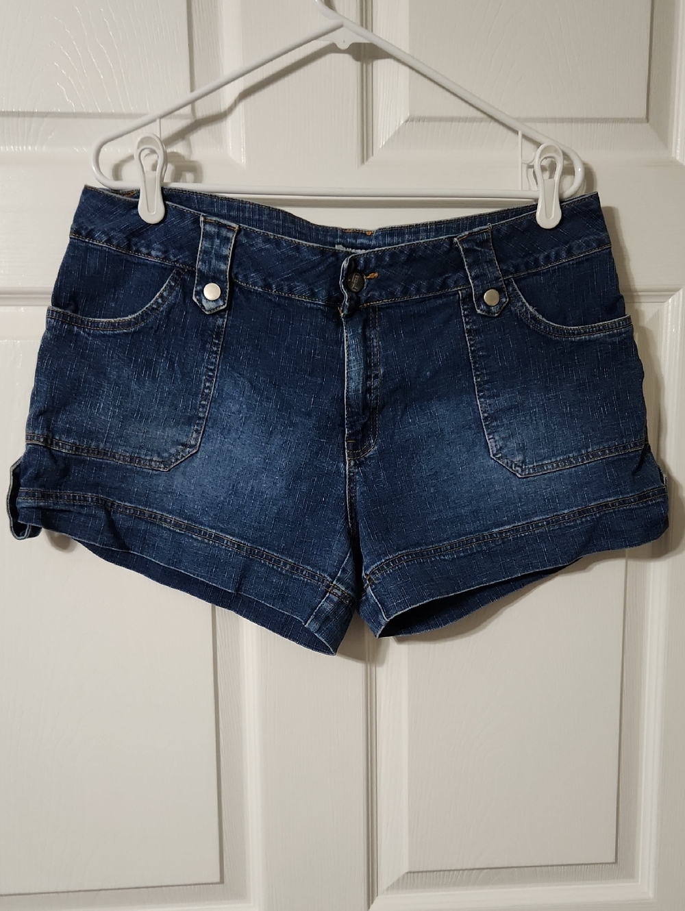 FL Jeans Dark Blue Jean Shorts with Faded Look, Size 14